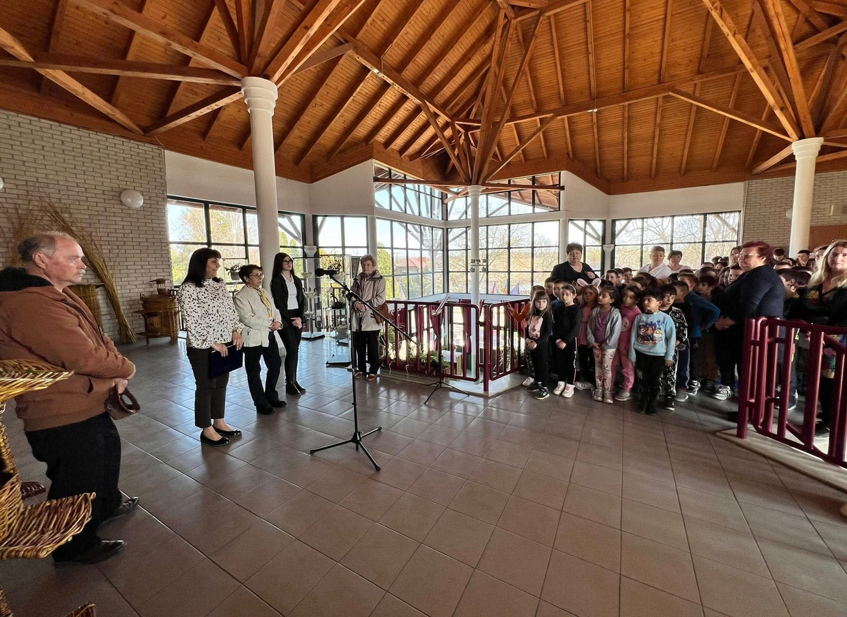 Különleges programsorozat indult Sárosdon 