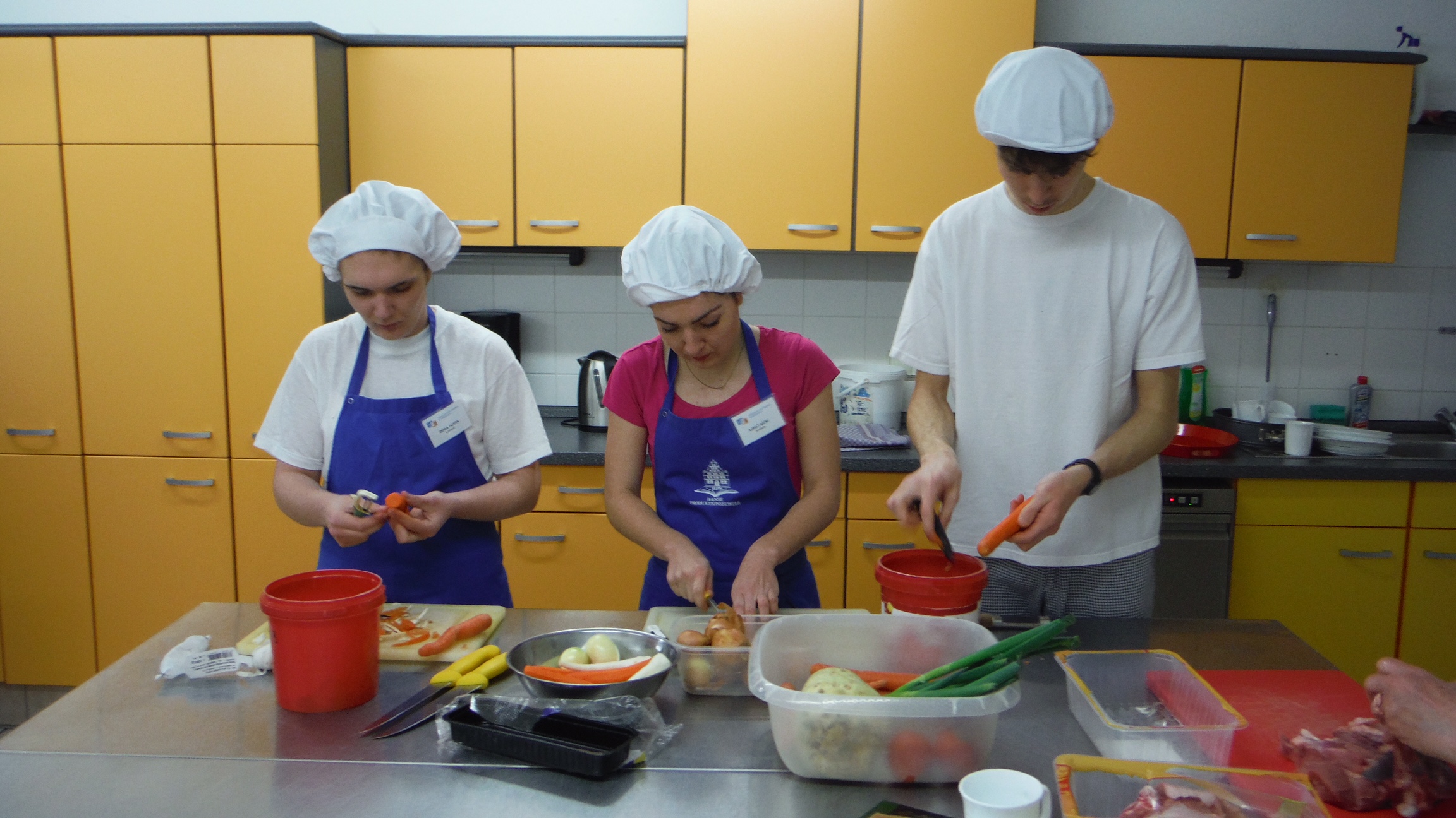 Halas ételek készítését tanulják Rostockban